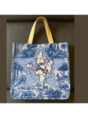 Dior Around the World Exclusive Beach Pool Tote Large Paper Straw Authentic